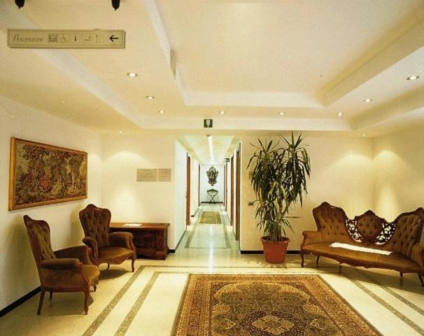 Hotel La Cascata Azzano San Paolo エクステリア 写真